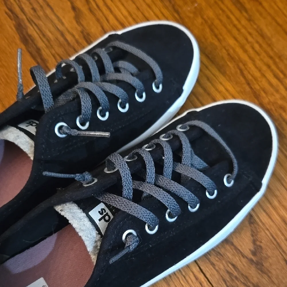 Keds Women's Size 8  Black Suede Style Dark Gray Laces Sneakers